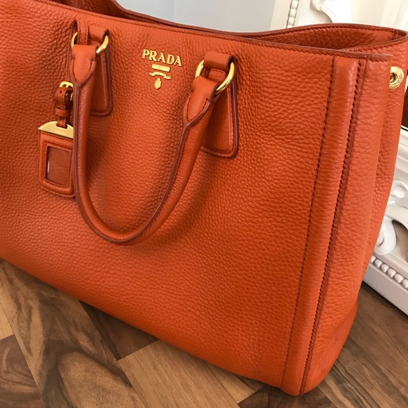 Prada Vit Daino “Papaya” Handbag - Picture 3 of 8